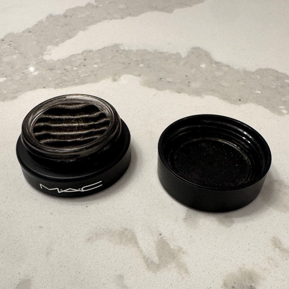 NEW MAC Spellbinder Magnetized Eyeshadow Single Mysterious Influence